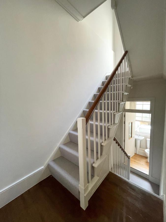 Victoria Maisonette Apartment London Exterior photo
