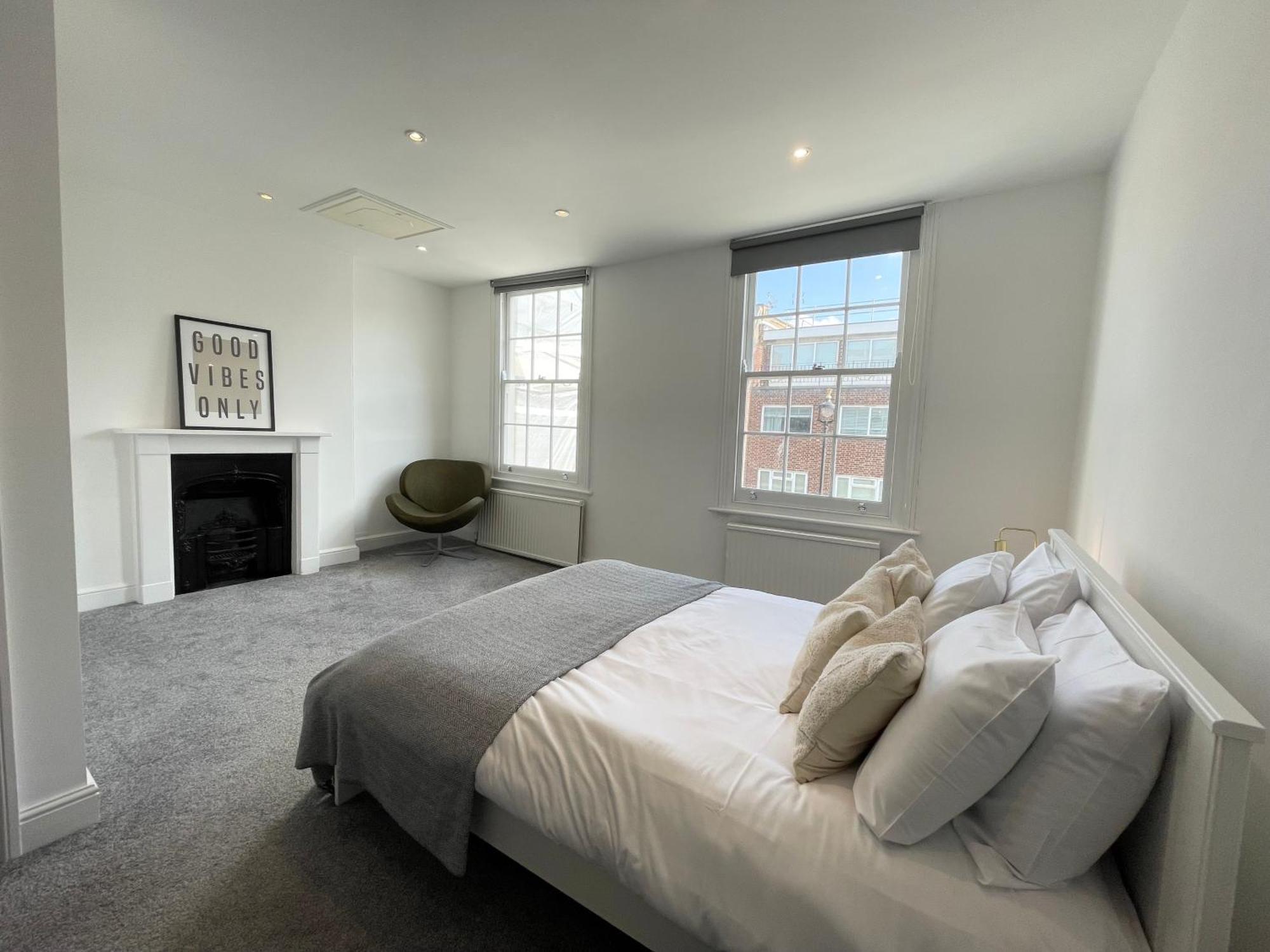 Victoria Maisonette Apartment London Exterior photo