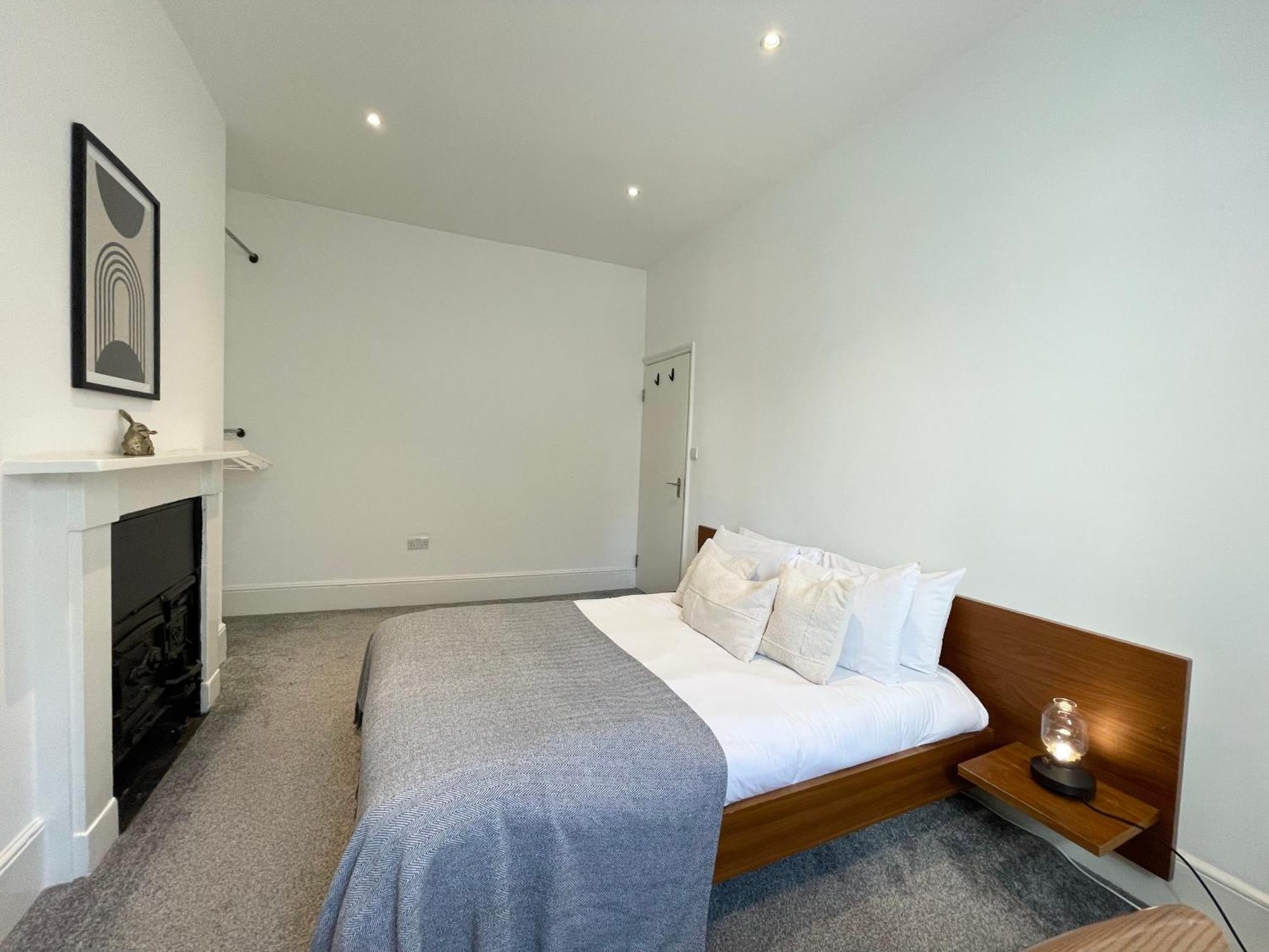 Victoria Maisonette Apartment London Exterior photo